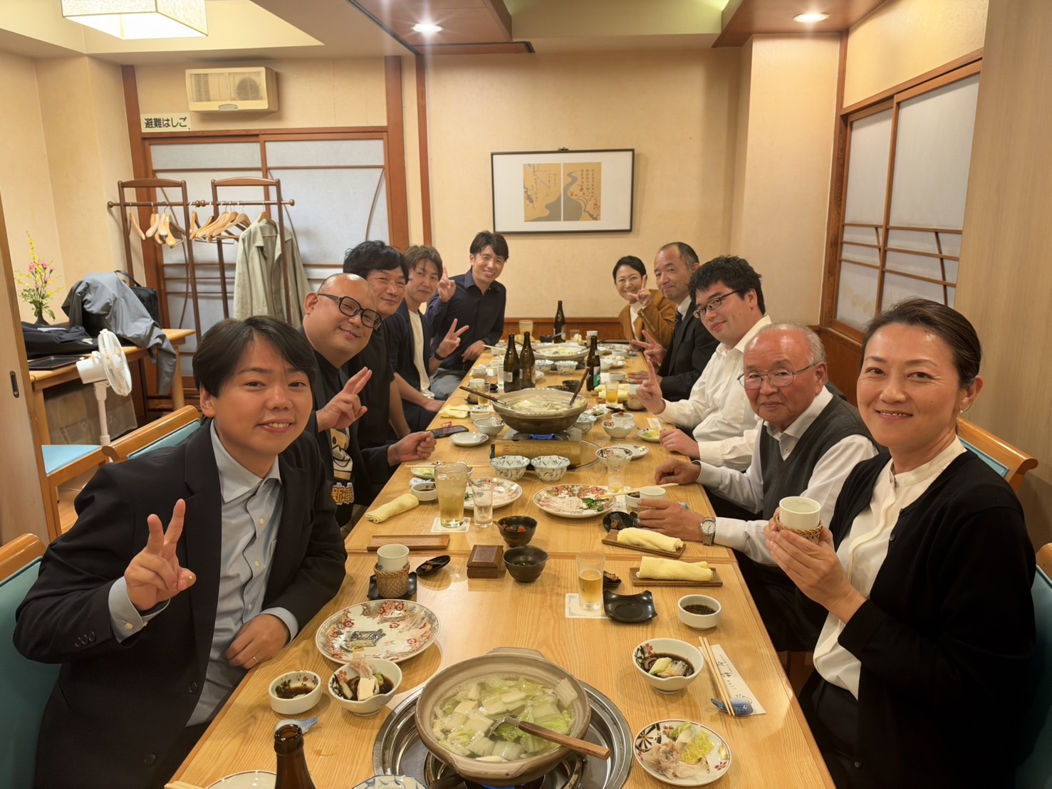 浜松でフグ料理を囲んだ懇親会の皆さん