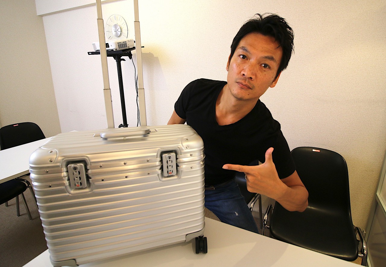 リモワ　rimowa